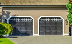 United Garage Doors Worcester, MA 508-318-6957 United Garage Doors Worcester, MA 508-318-6957
